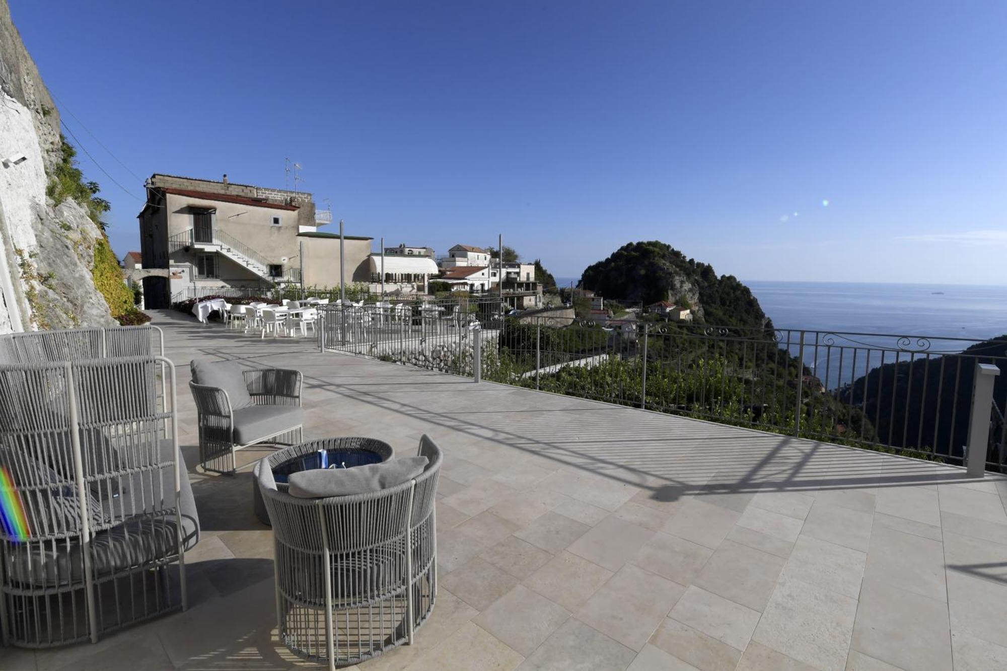 Palazzo San Giovanni Amalfi Coast สกาลา ภายนอก รูปภาพ